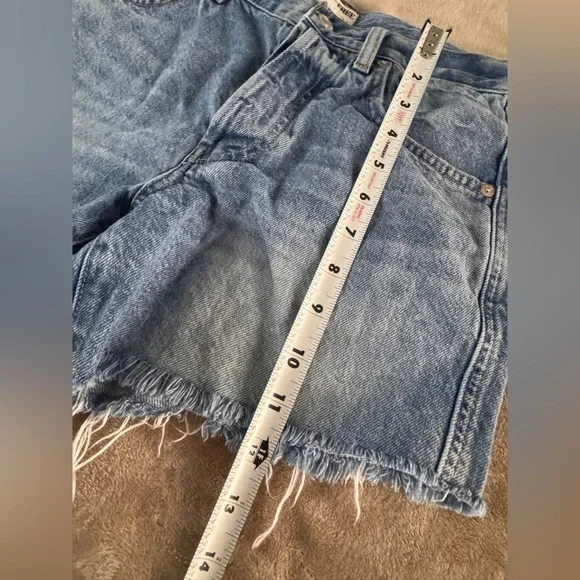 We The Free Free People Boho Festival Denim Cutoff Shorts Size 25 - Picture 8 of 8